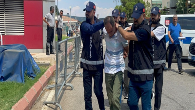 Saldırgan, Yeni Parti'den ihraç edildi
