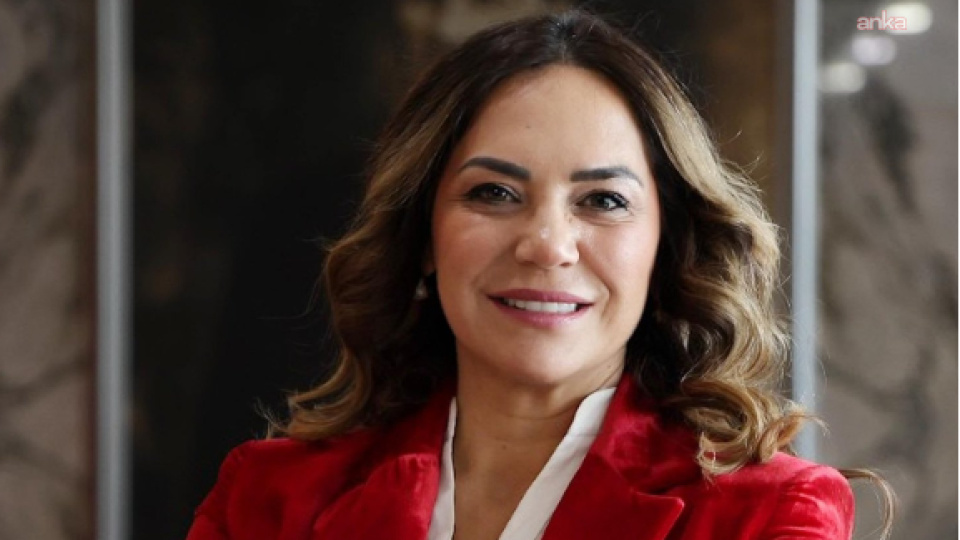 Candan Yüceer CHP'den istifa etti