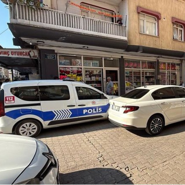 Eşi tarafından boğazı sıkılan kadın öldü