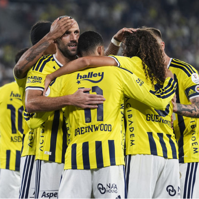 Fenerbahçe, Devler Ligi'ne 1 maç uzakta!