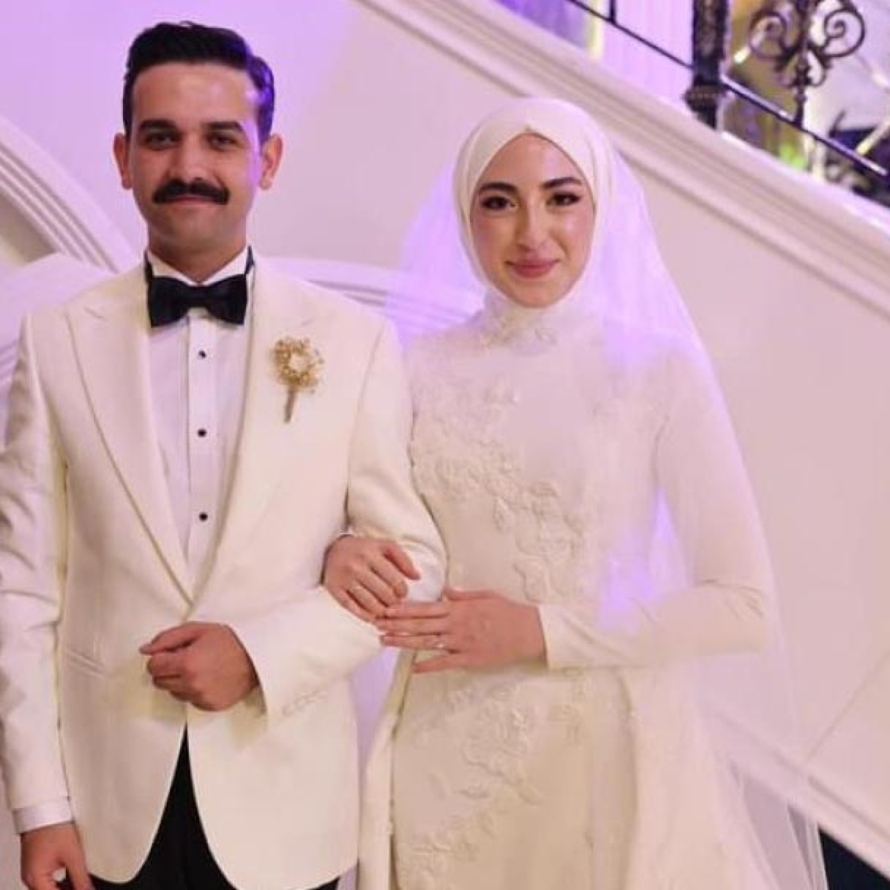 Kaymakam ve savcı eşi kazada yaralandı haber görseli