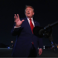 Trump: İran ordusu maaşları ödeyemiyor