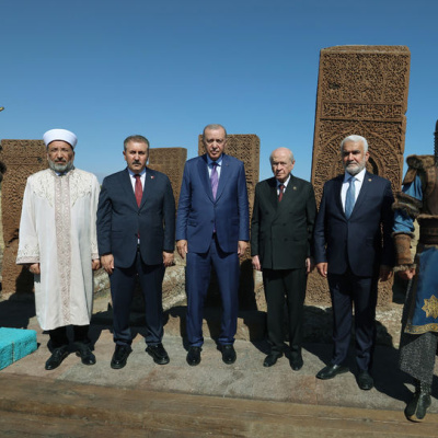 Selçuklu Meydan Mezarlığı'nı ziyaret ettiler
