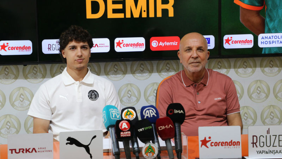 Emre Demir Alanyaspor'da!