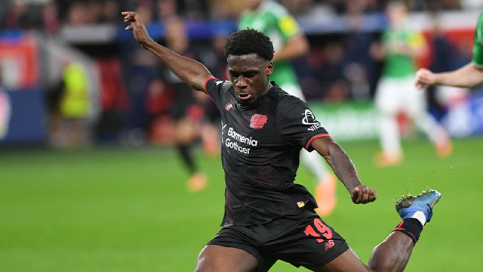 Poku Beşiktaş için İstanbul'a geldi!