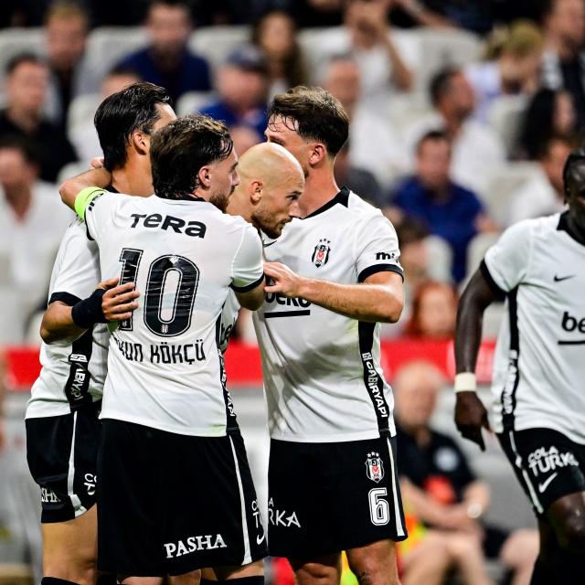 Kartal, Avrupa'da tur peşinde!