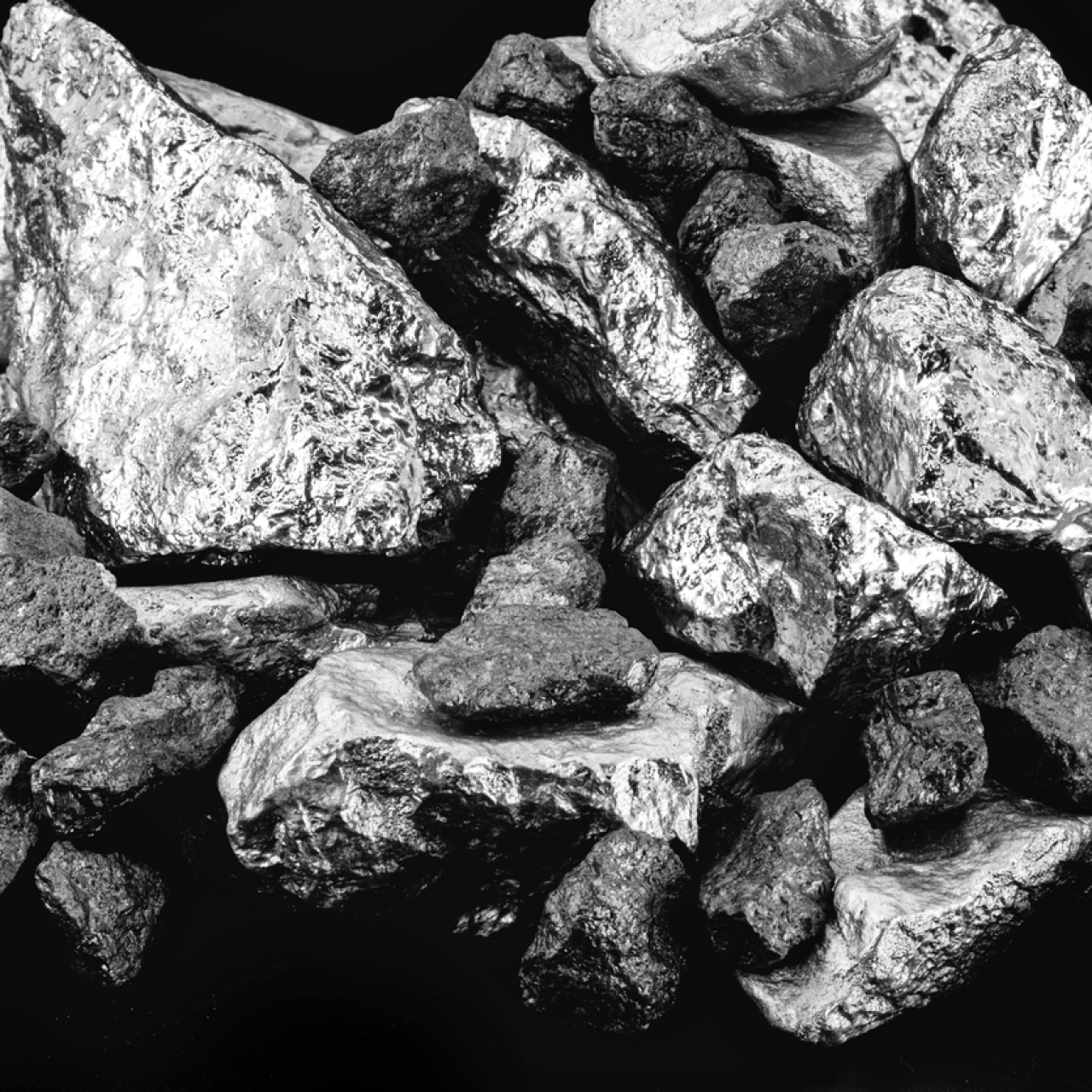 Krom Madeni Nedir?