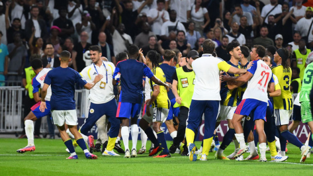 Lyon-F.Bahçe maçı sonunda kavga çıktı!