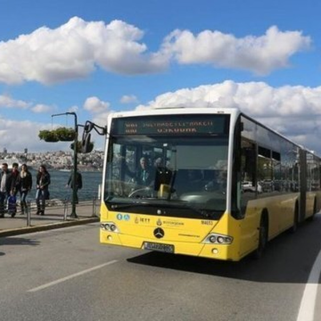 30 Ağustos toplu taşıma ücretsiz mi?