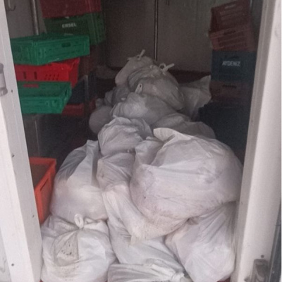 Kasap deposundan 400 kilogram bozuk et çıktı