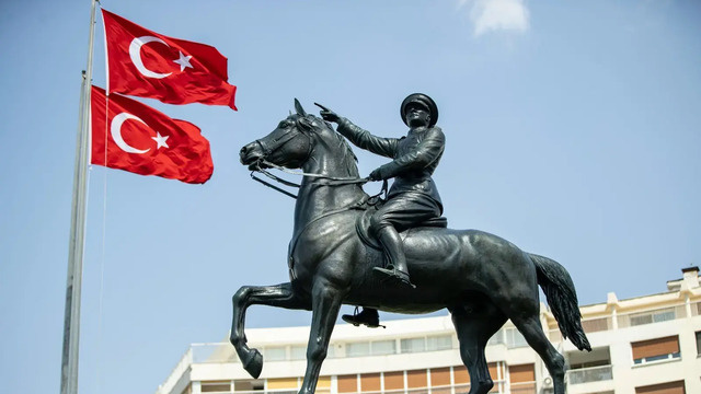 30 Ağustos resmi tatil mi?