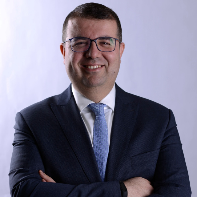 "Faaliyet gösterdiğimiz pazarlarda kalıcı ve güvenilir bir konum oluşturmayı hedefliyoruz"