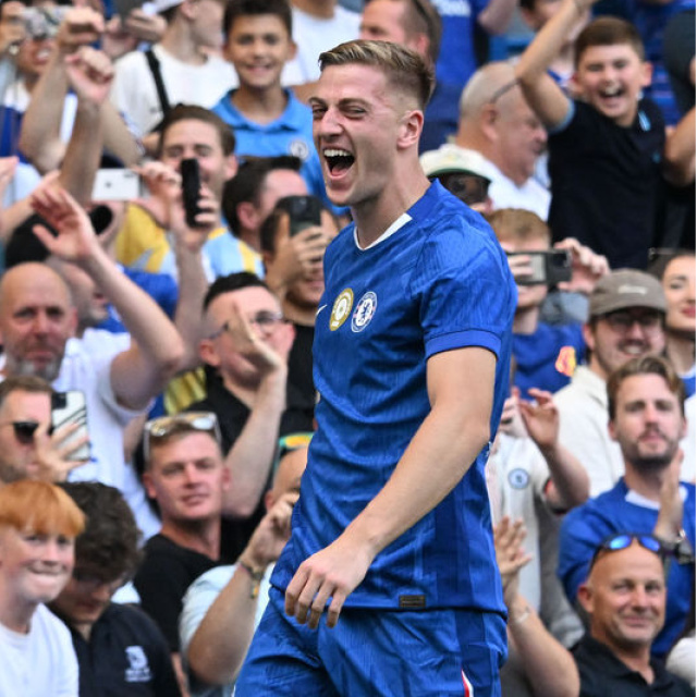 Notingham Forest'ten dev transfer!
