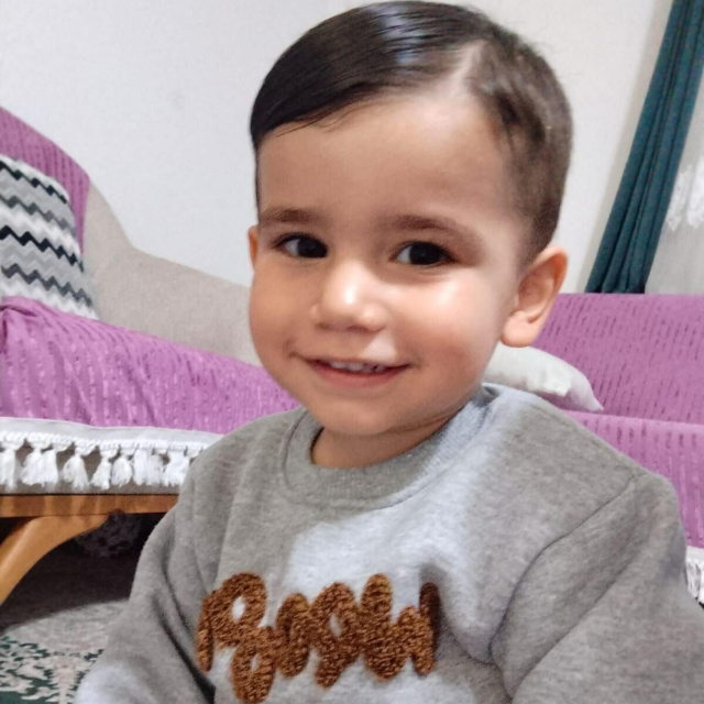 Minik bebek havuza düştü! Facia yaşandı!