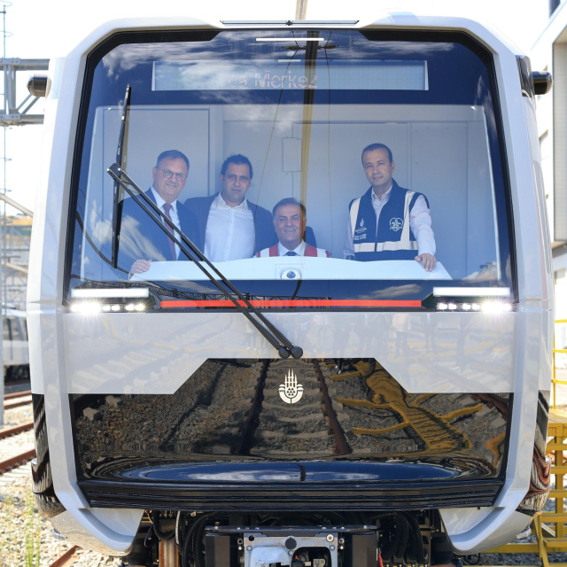 İstanbul metrosuna 100 yeni araç