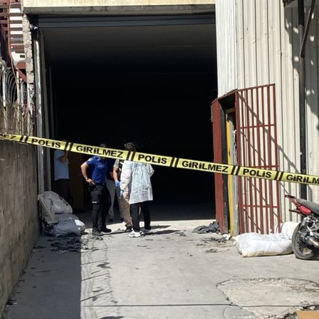 Asansör 4'üncü kattan düştü! İşçi ağır yaralı