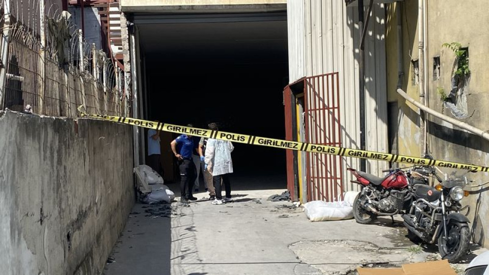Asansör 4'üncü kattan düştü! İşçi ağır yaralı
