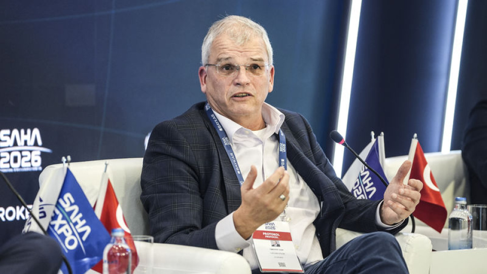 Timothy Ash hakkında soruşturma