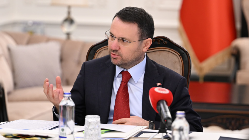 Gürlek: Şahin'in sözleri dosyayla örtüşmüyor