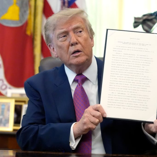 Trump'tan Kanada sınırında isim değişikliği