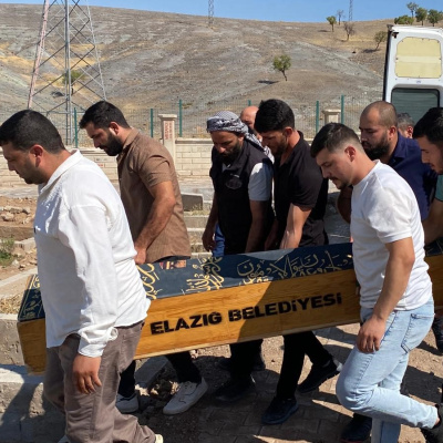 Yıldırım piknikte can aldı!