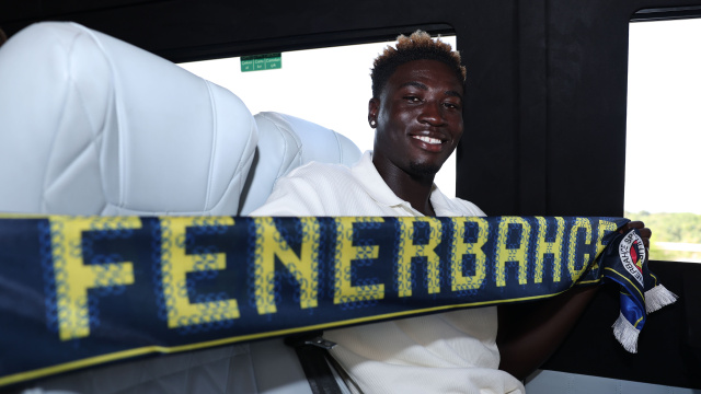 F.Bahçe, Oppong transferini açıkladı!