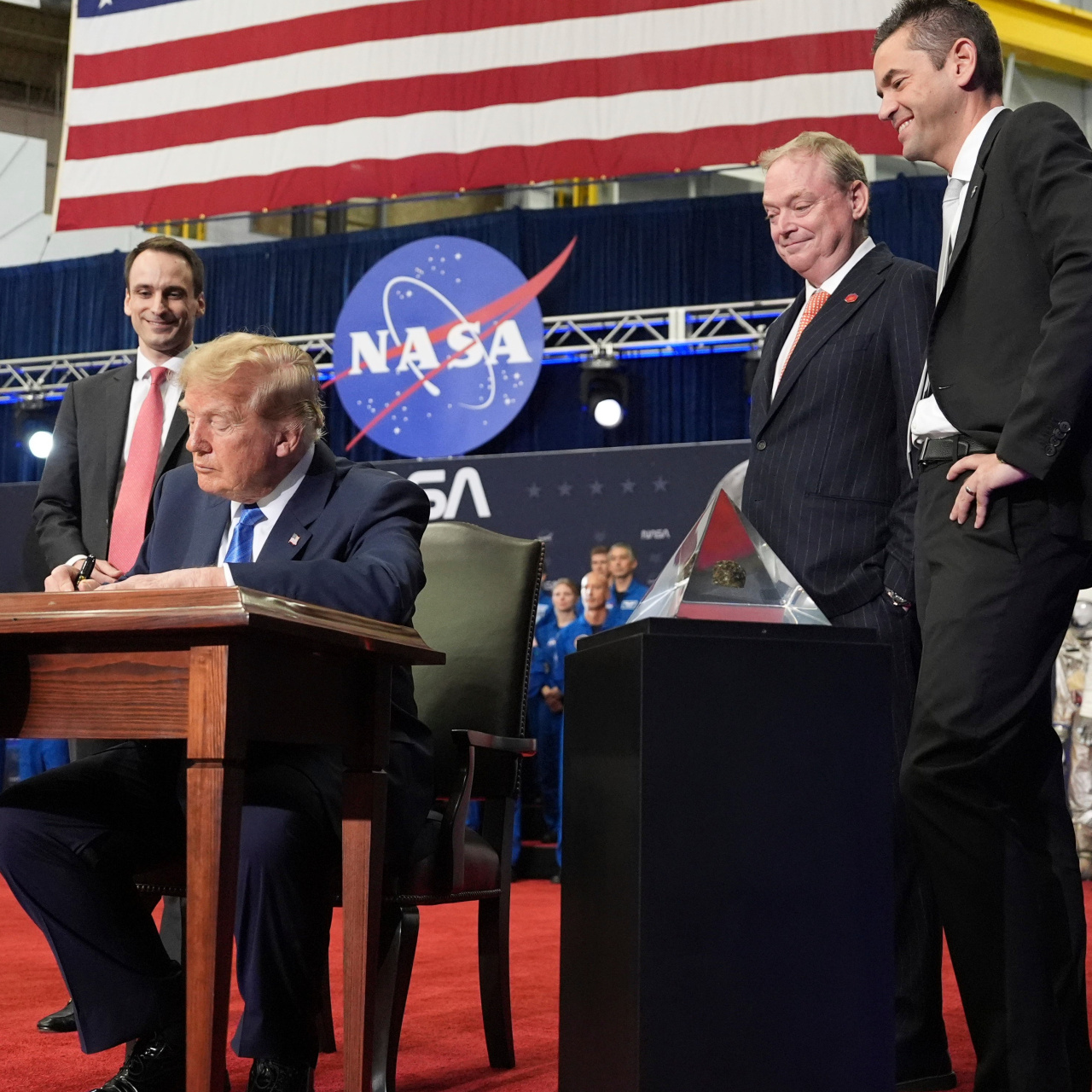 Trump’tan ABD Uzay Akademisi adımı haber görseli