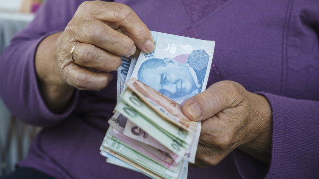 Bankalarda emekli promosyon yarışı!