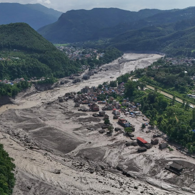 Nepal'de felaketin manzaraları