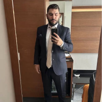 Yazar Murat Koparan evinde öldürüldü