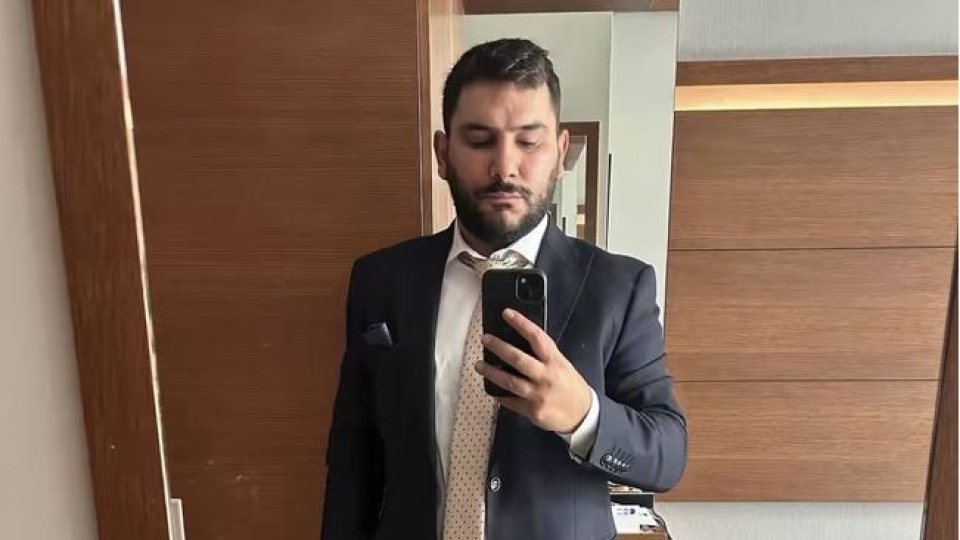 Yazar Murat Koparan evinde öldürüldü