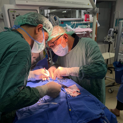 610 gram doğan bebeğe kalp ameliyatı