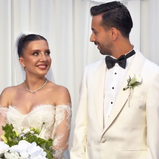 'Selena'nın 'Nazlı'sı evlendi