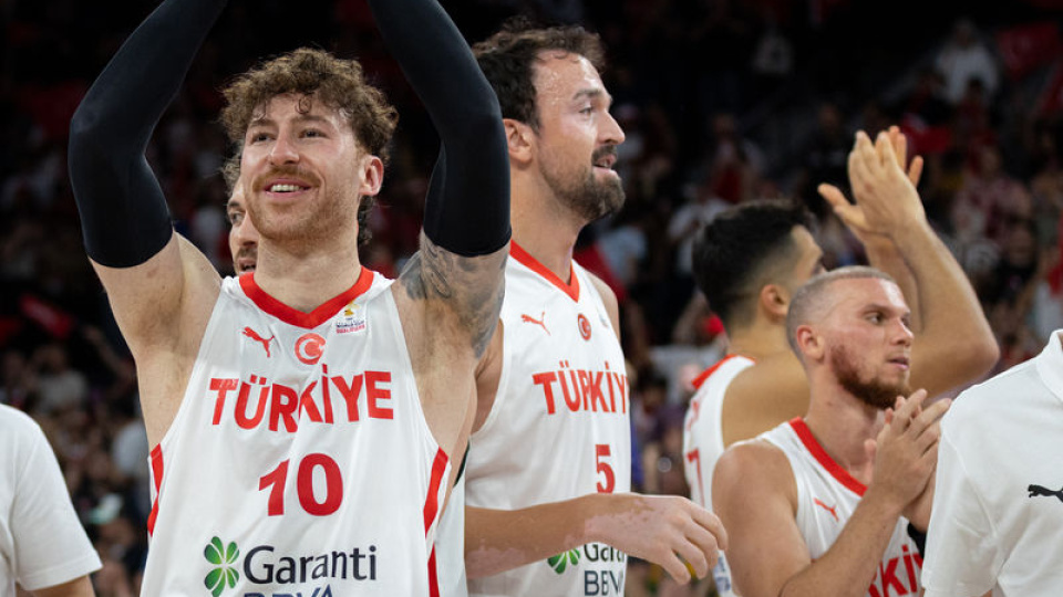 12 Dev Adam, 1067. maçına çıkıyor!
