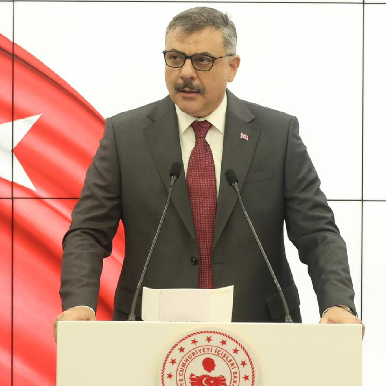 "Provokasyon peşinde koşan 4 şahıs gözaltında" haber görseli