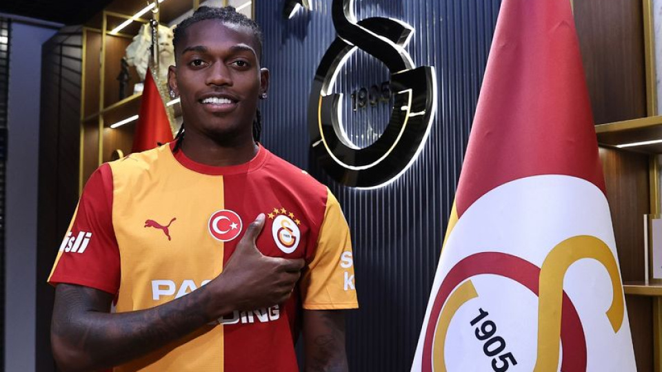 Rafael Leao, G.Saray'ın 7. Portekizlisi!