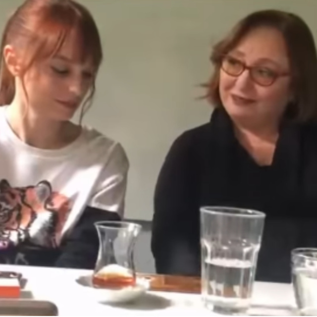 "Sanki yüzyıldır yalnız gibiyim"