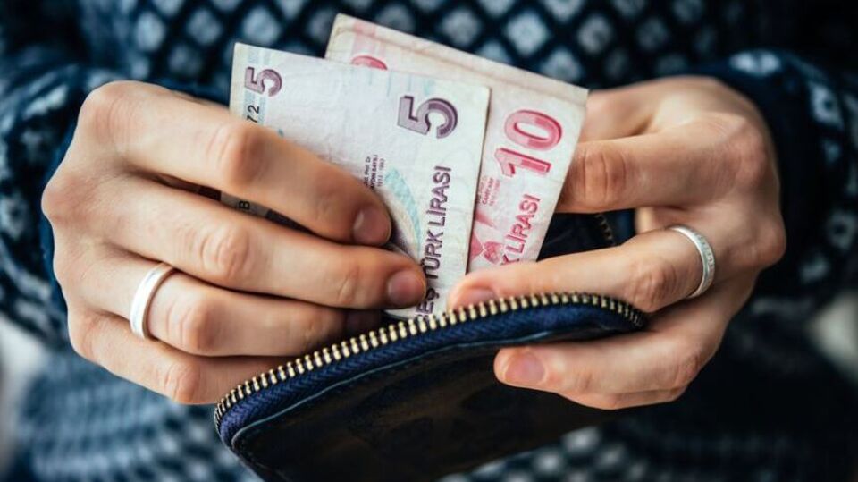 Açlık sınırı 37 bin TL'yi geçti