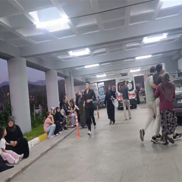 Sünnet düğününde 367 kişi zehirlendi