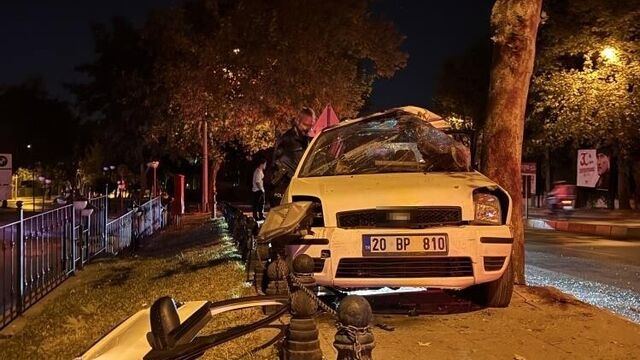 Oğlu kazada ölen adam kalbine yenildi