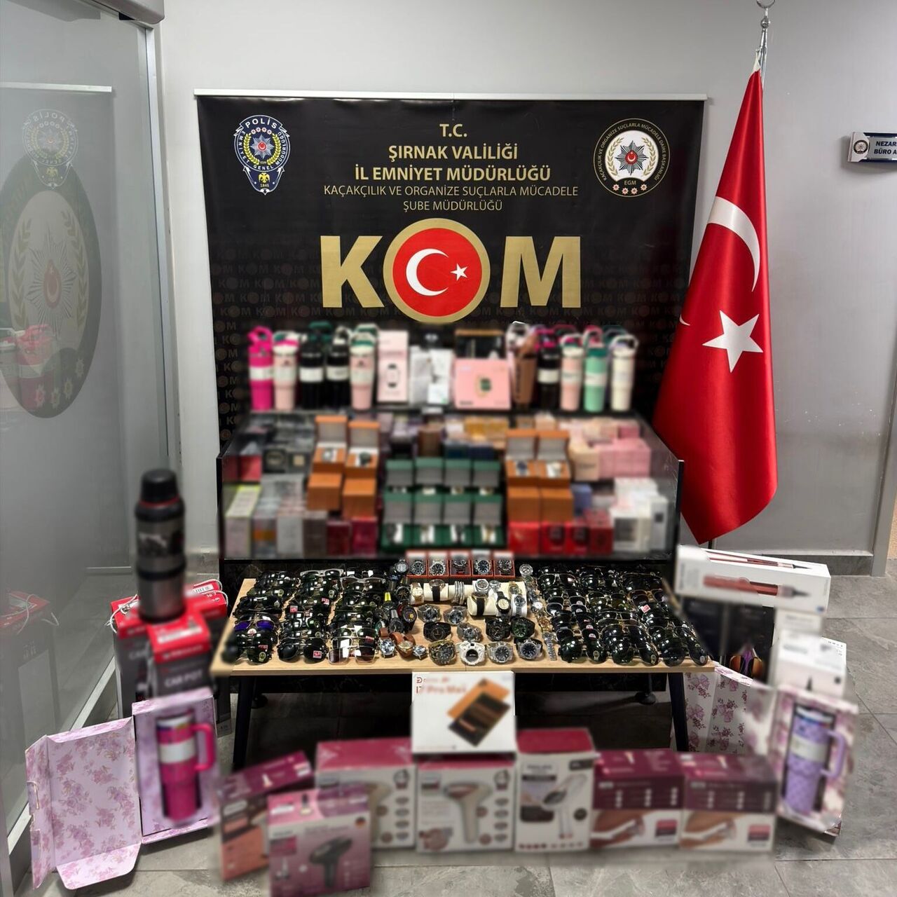 Kaçakçılık operasyonu: 57 kişiye işlem haber görseli