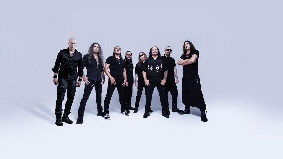 Pentagram grubu bölündü