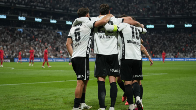 Beşiktaş'tan derbi öncesi gövde gösterisi!