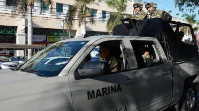 Meksika'da karakola bombalı saldırı: 10 yaralı