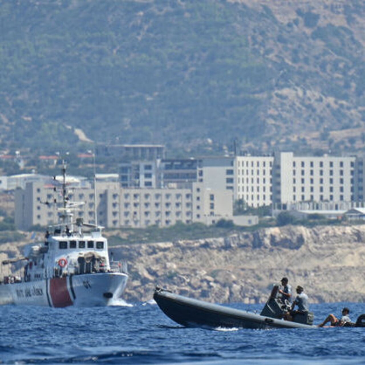 Girne'de arama kurtarma çalışmaları sürüyor