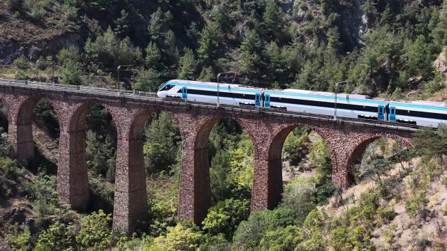 250 kilometre hıza ulaştı
