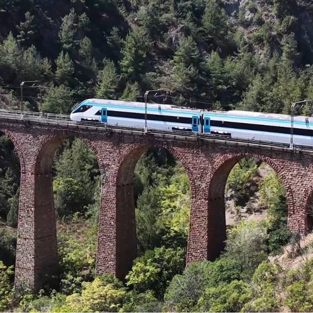 250 kilometre hıza ulaştı