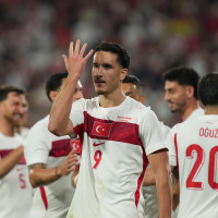 Deniz Gül, G.Saray için geliyor!