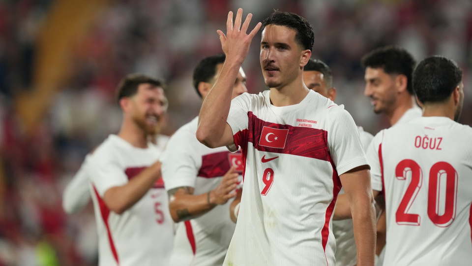 Deniz Gül, G.Saray için geliyor!