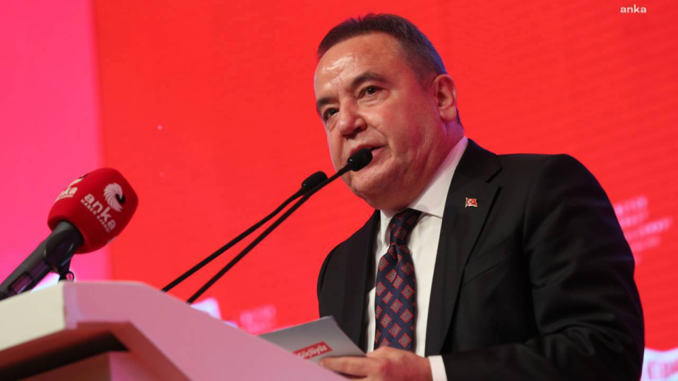 Muhittin Böcek'e fuhuş soruşturması!